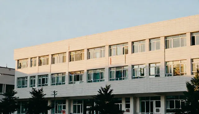 门诊医疗服务系统性能优化的关键实践与适用场景分析