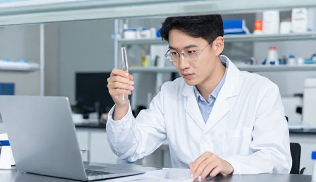 系统稳定性保障：运维选型与使用建议