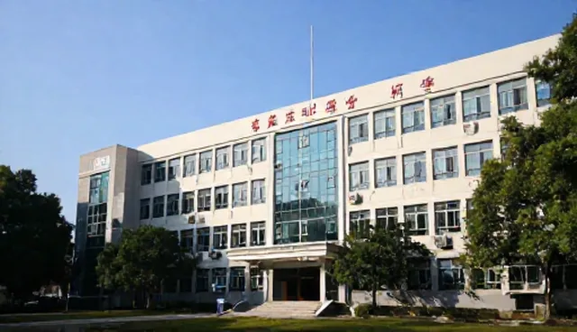 业务发展趋势下资源分配的两种做法对比