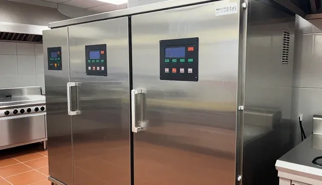 控制柜选型关注点：如何提升使用效率与维护便利性