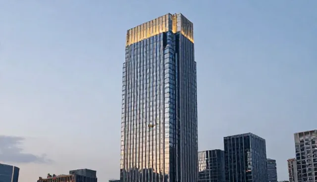企业管理系统地区选择的两种做法及实际取舍
