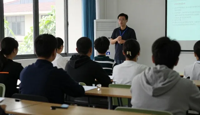 安全培训中的系统集成应用条件与选择依据