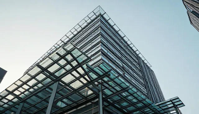 广州企业网站建设：品牌影响力与市场分析报告的结合