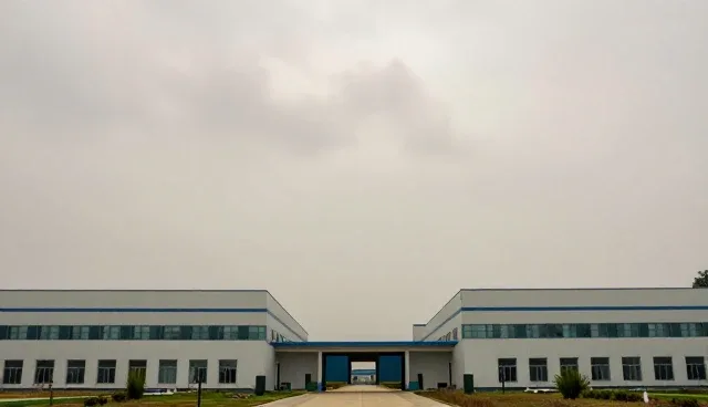 反光性能在精细化学品中的技术选型与应用场景分析