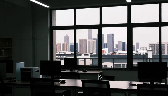 贸易背景下企业信用查询服务的发展趋势分析