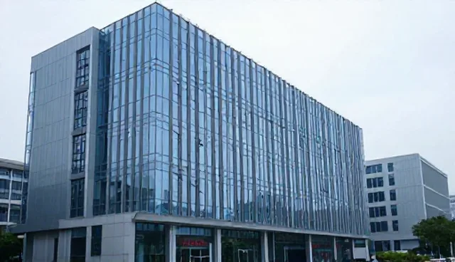 线上店铺运营中品牌代理的供应链选择与实际取舍