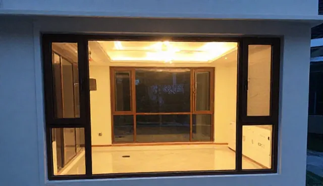 木铝复合门窗在多场景应用中的材质性能表现分析