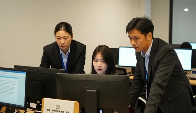 如何通过使用场景选择适合的SEO优化方案