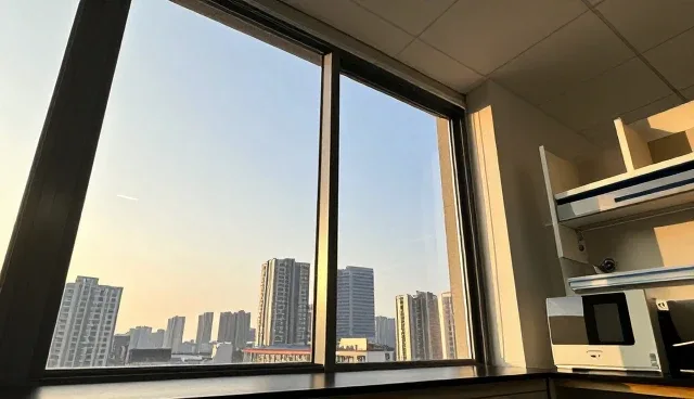 深圳做网站网络公司：台州网站建设的创新实践