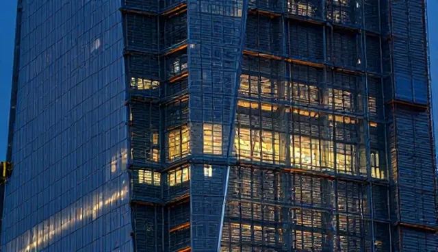 重庆网站建设：数据管理在企业黄页展示中的关键作用
