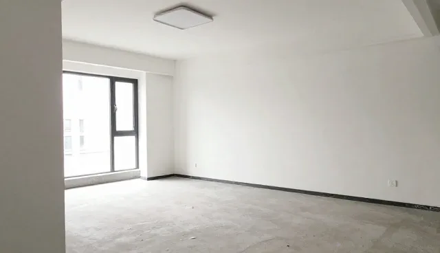 技术转化中的两种做法对比及其实际取舍