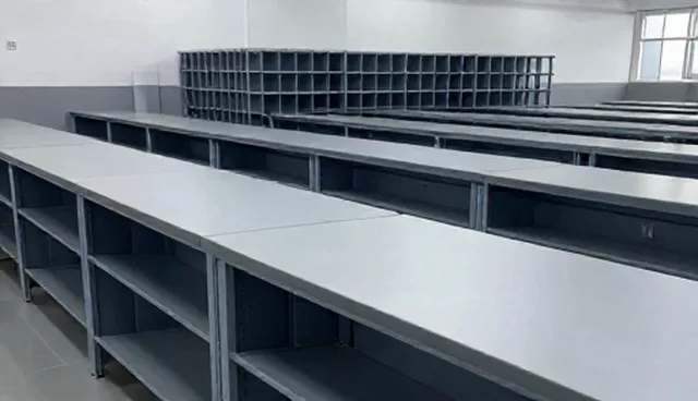 网站维护中小程序开发的性能与适用条件比较