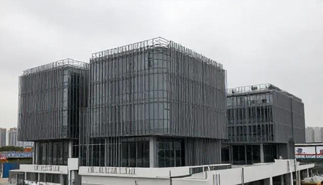 企业建站需求升级：技术团队如何应对多场景应用挑战