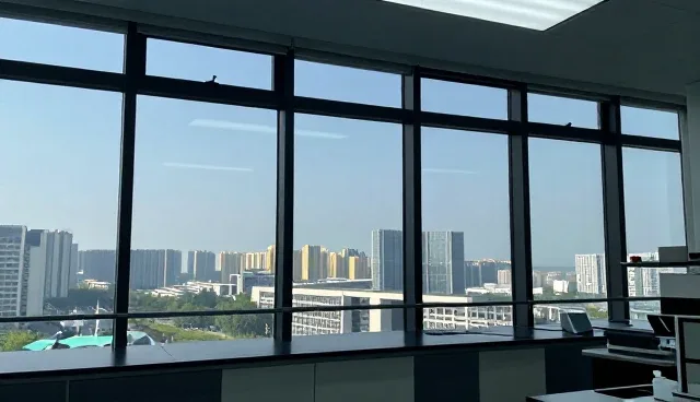 如何选择适合企业的数据中台技术方案？