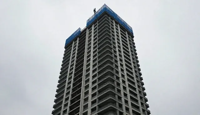 技术挑战下的运维实践与产品维护策略