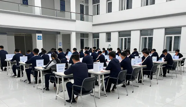 公务员考前密训，网络稳定性保障策略