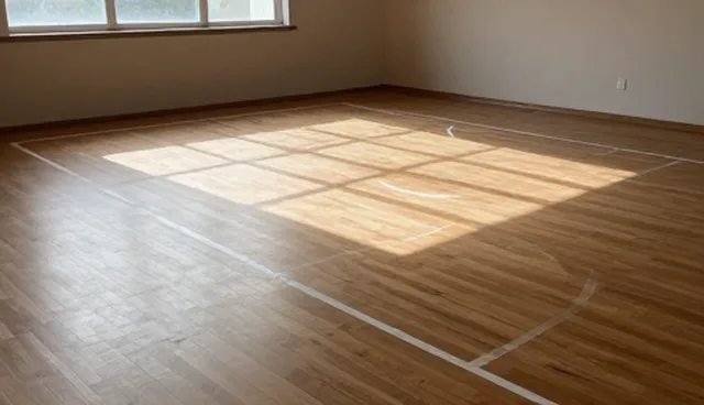 篮球场地板加工：应用场景与限制条件解析