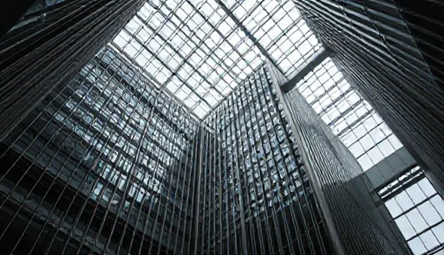如何在搜索效率中平衡精准与速度