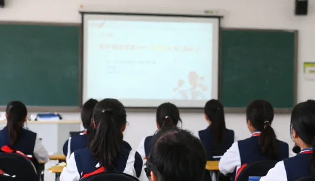 课程体系升级驱动组织效能提升路径