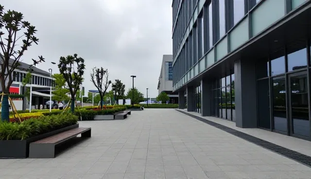 系统维护在不同地区环境下的性能差异与适用条件分析