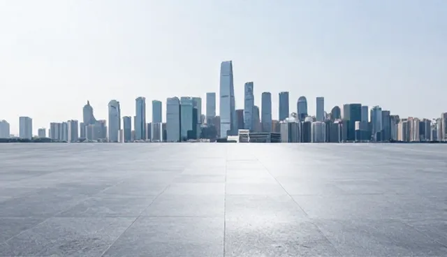 企业级技术培训平台如何应对性能挑战与适用场景