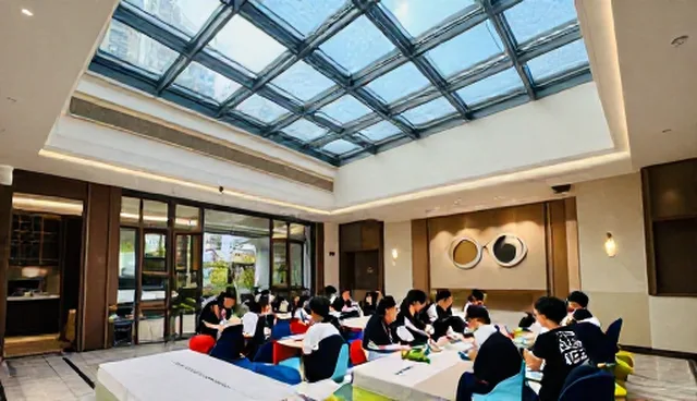 研学旅行中如何避免安全风险？