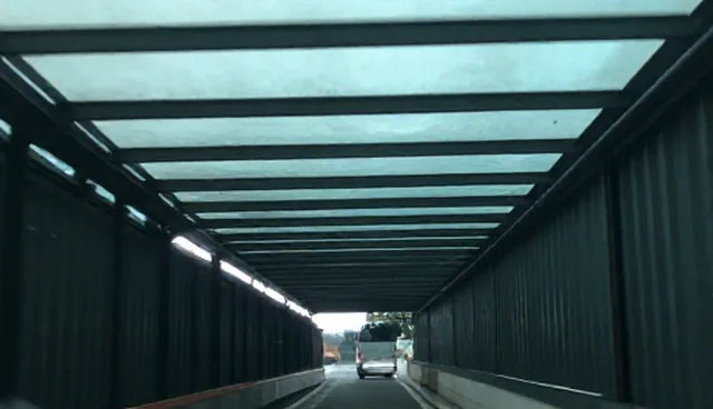 公路运输选型中的关键因素及实际应对策略